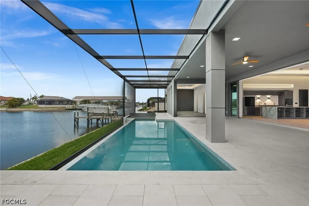 6 NW 32nd Place Cape Coral FL 33993