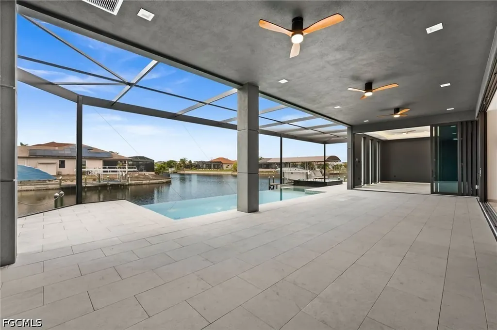 6 NW 32nd Place Cape Coral FL 33993
