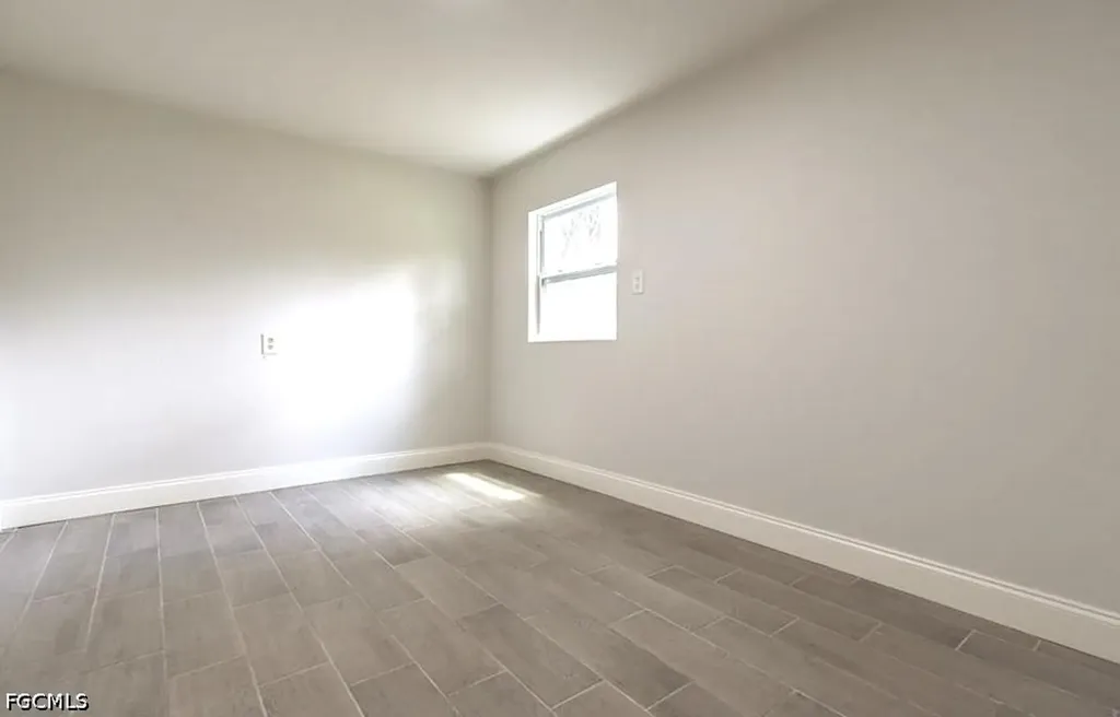215 Delray Avenue Fort Myers FL 33905
