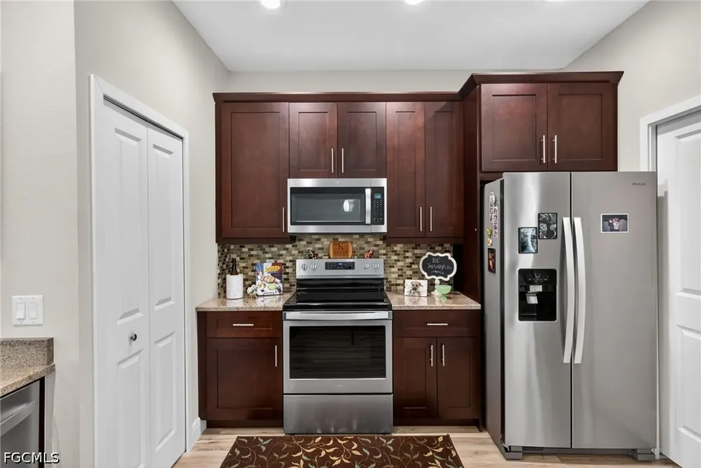 6730 Eagle Tree Court North Fort Myers FL 33917