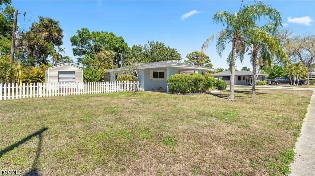 4570 Tennyson Drive North Fort Myers FL 33903
