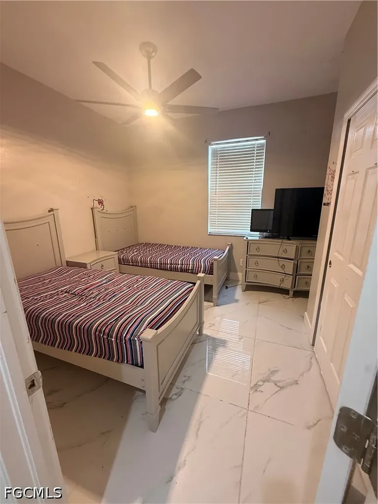 302 NW 24th Avenue Cape Coral FL 33993