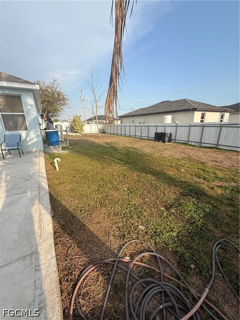 302 NW 24th Avenue Cape Coral FL 33993