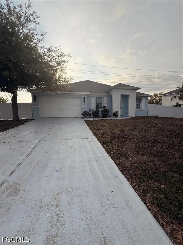 302 NW 24th Avenue Cape Coral FL 33993