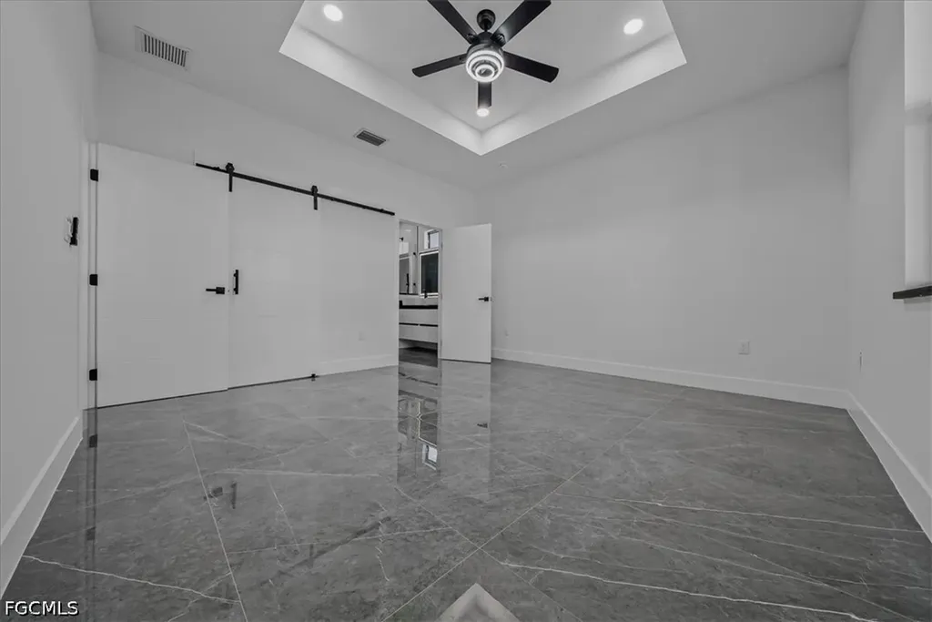100 SW 17th Place Cape Coral FL 33991