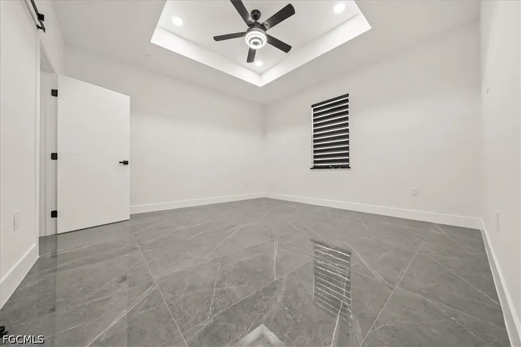 100 SW 17th Place Cape Coral FL 33991