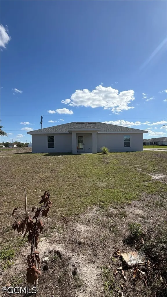 3914 9th Street W Lehigh Acres FL 33971