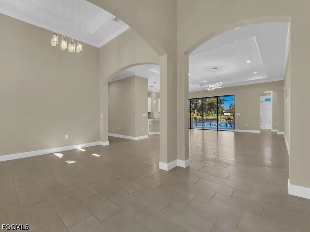 10093 Avalon Lake Circle Fort Myers FL 33913