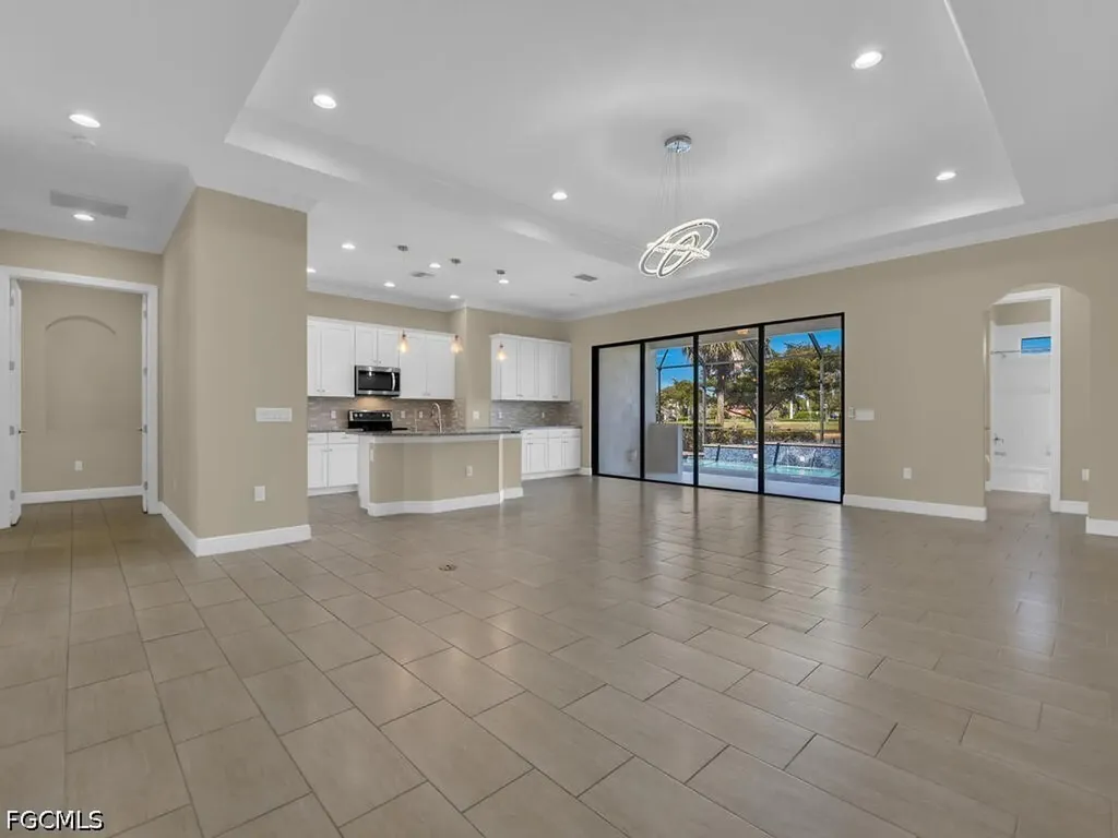 10093 Avalon Lake Circle Fort Myers FL 33913