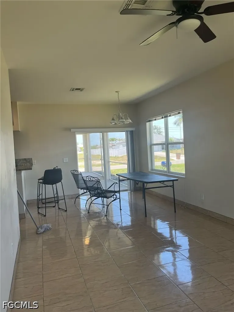 17 NE 11th Lane Cape Coral FL 33909
