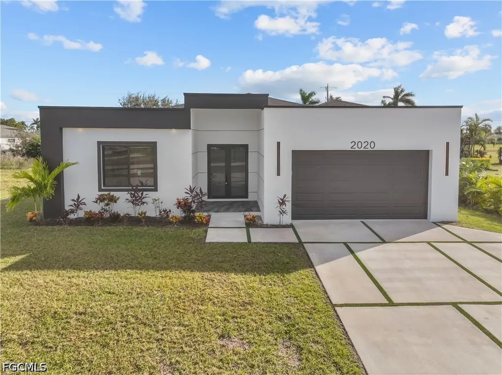 2020 Tropicana Parkway W Cape Coral FL 33993