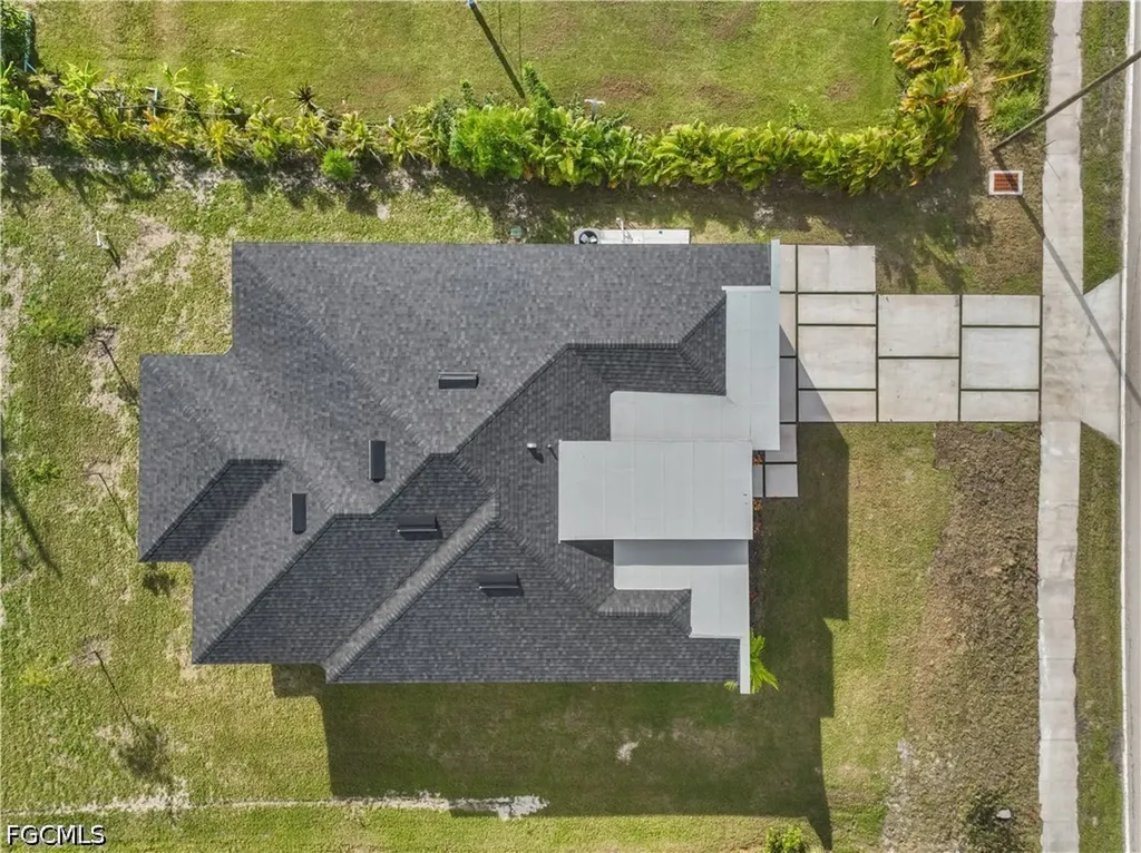2020 Tropicana Parkway W Cape Coral FL 33993