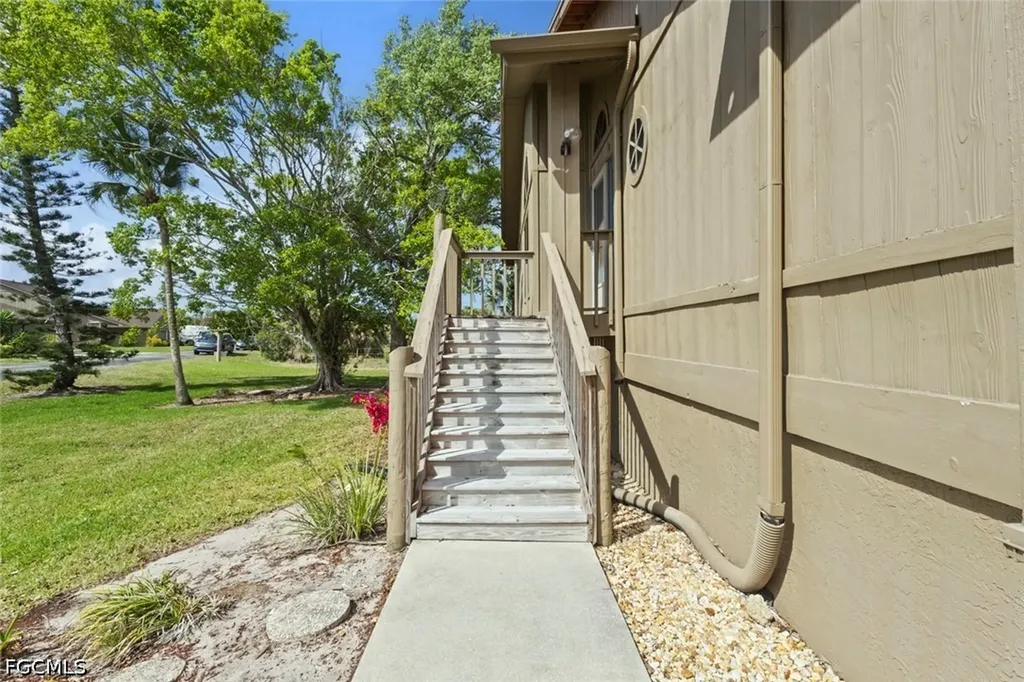 17719 Island Inlet Court Fort Myers FL 33908