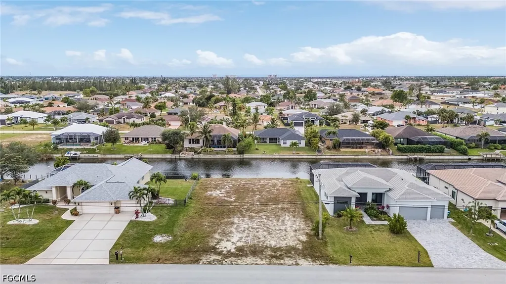 1426 SW 28th Street Cape Coral FL 33914