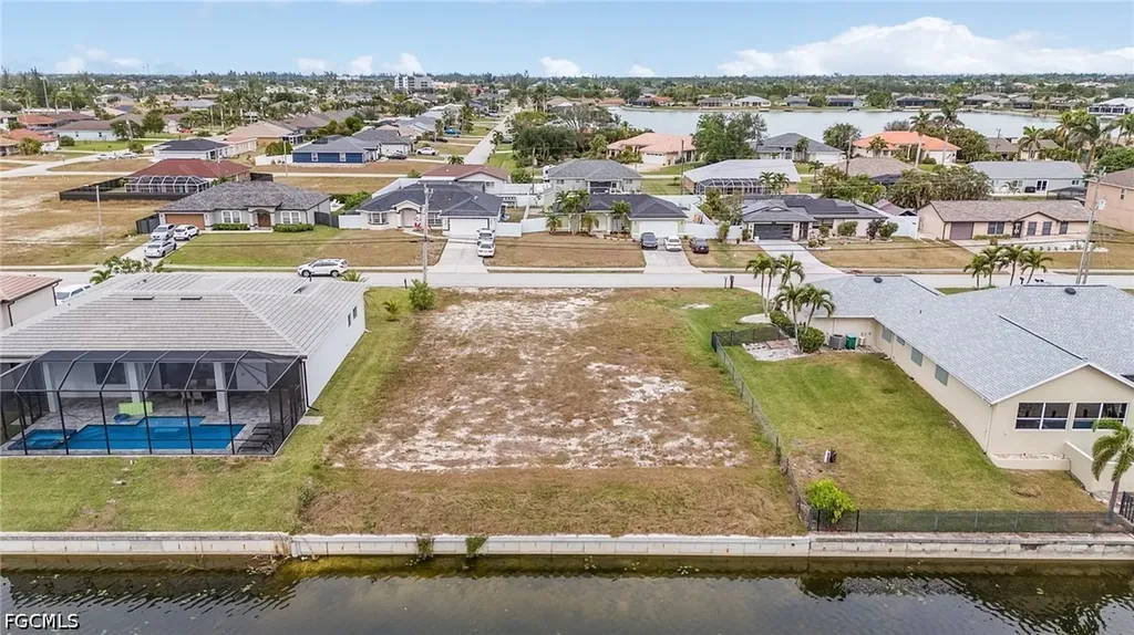 1426 SW 28th Street Cape Coral FL 33914