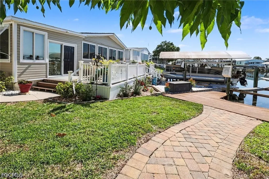 11111 Bayside Lane Fort Myers Beach FL 33931