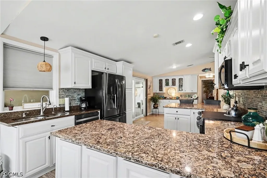 11111 Bayside Lane Fort Myers Beach FL 33931