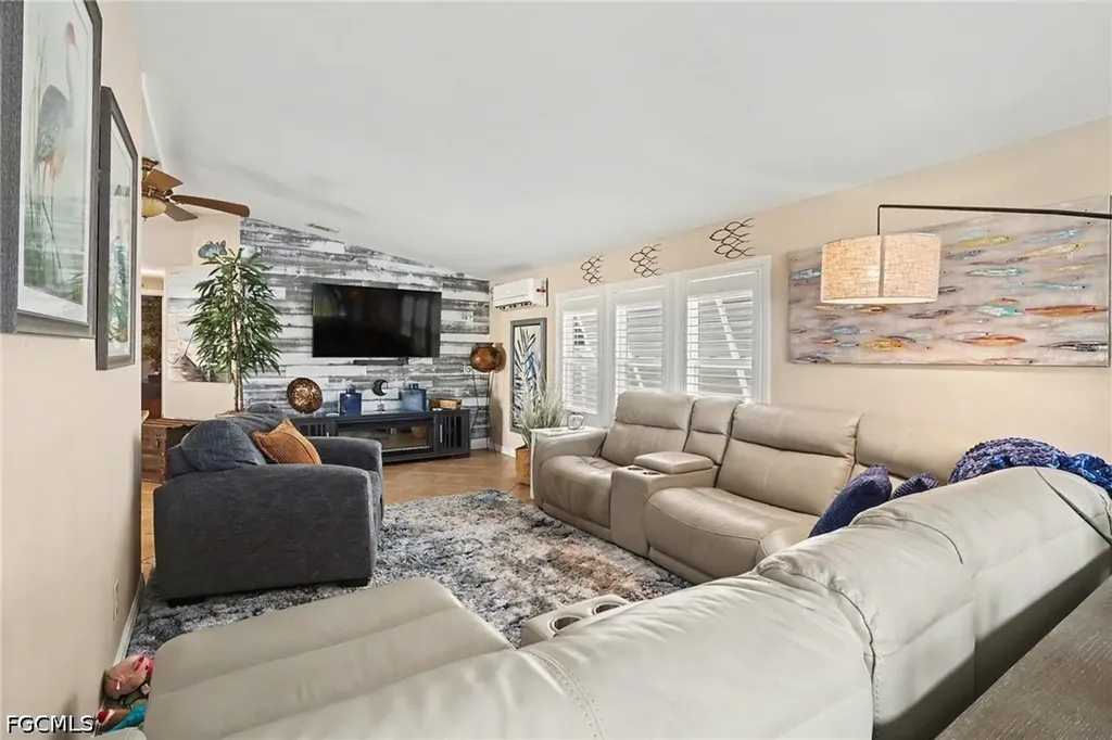 11111 Bayside Lane Fort Myers Beach FL 33931