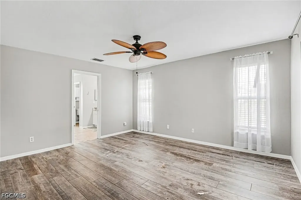 107 NW 13th Terrace Cape Coral FL 33993