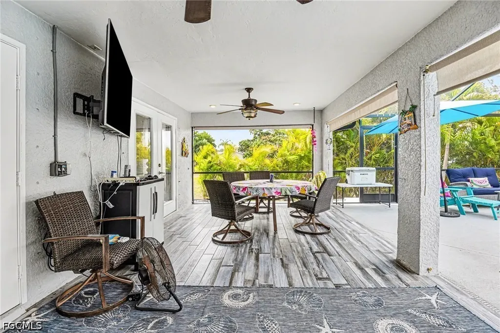 107 NW 13th Terrace Cape Coral FL 33993