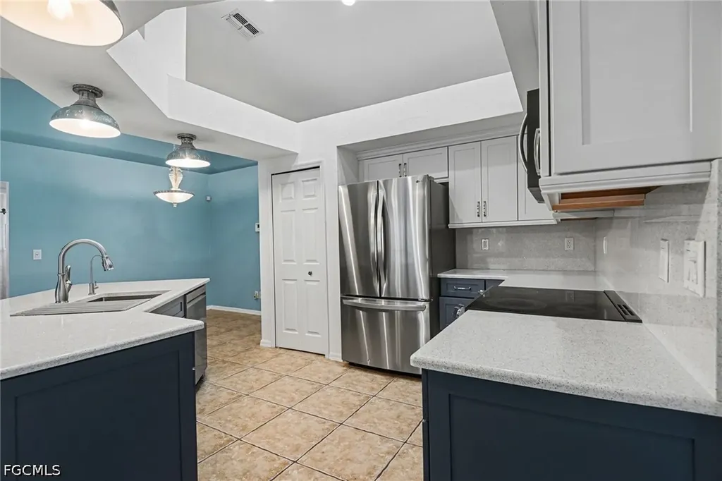 107 NW 13th Terrace Cape Coral FL 33993