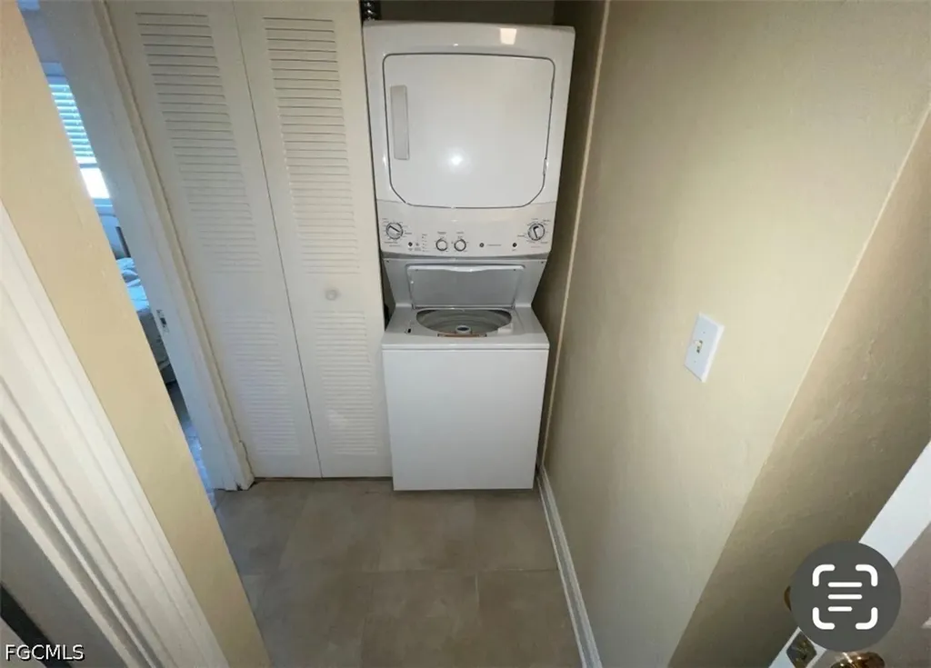 10 Tangelo Court Lehigh Acres FL 33936