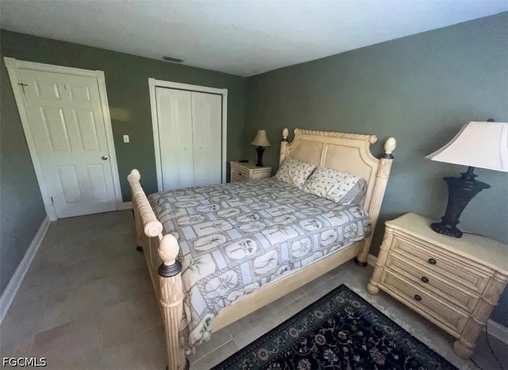 10 Tangelo Court Lehigh Acres FL 33936