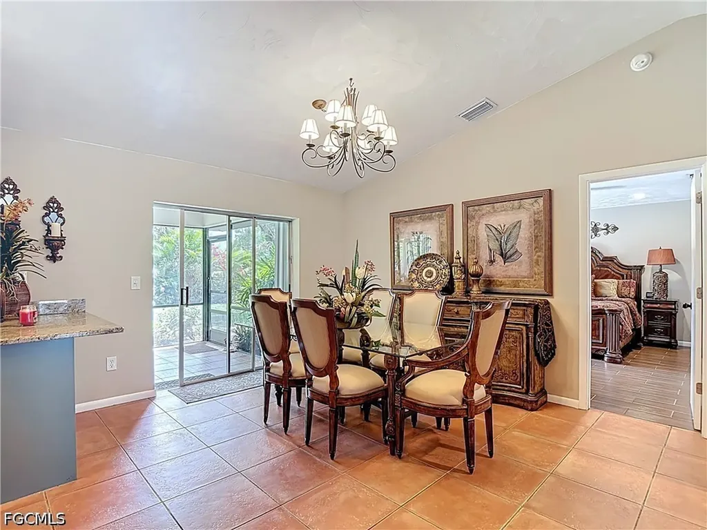 1405 SW 5th Place Cape Coral FL 33991