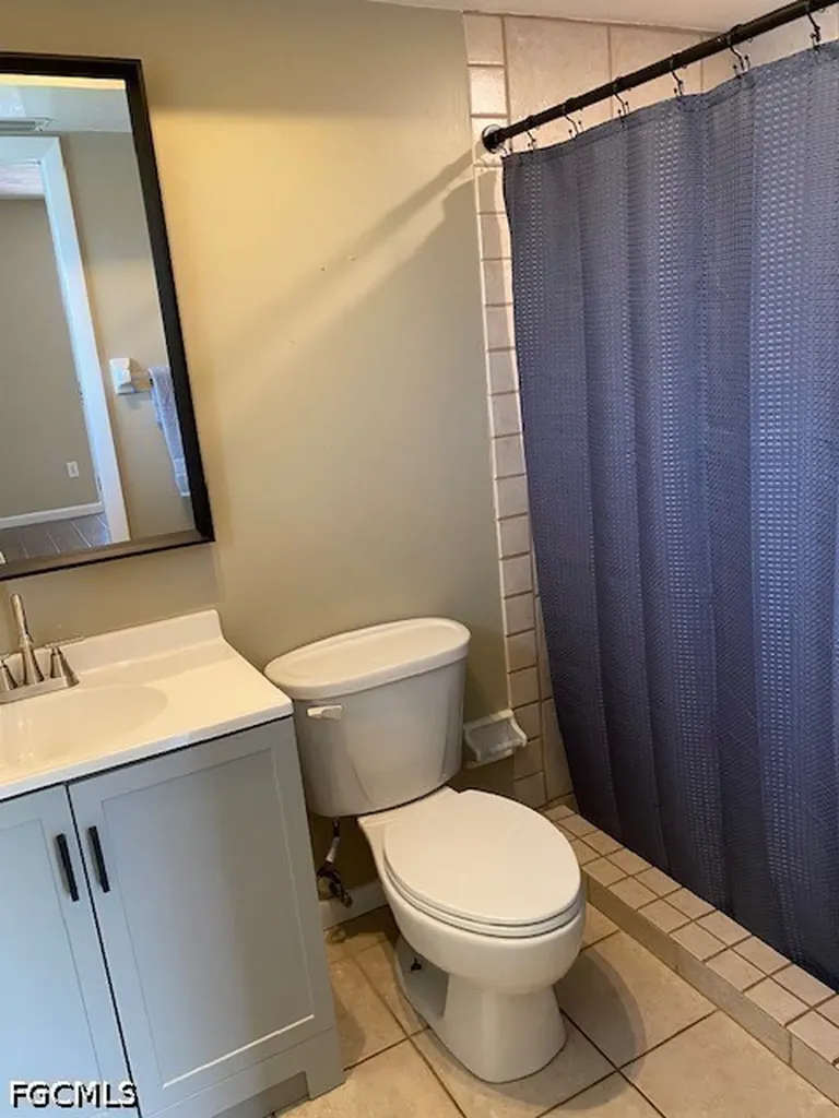 1405 SW 5th Place Cape Coral FL 33991