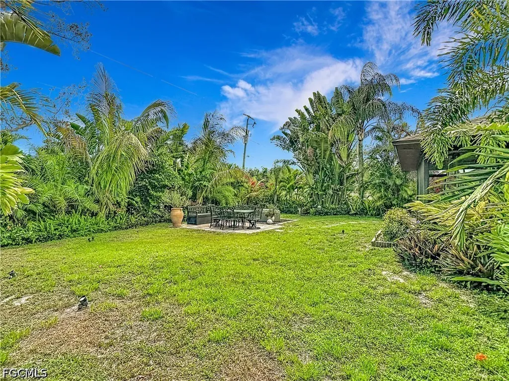 1405 SW 5th Place Cape Coral FL 33991