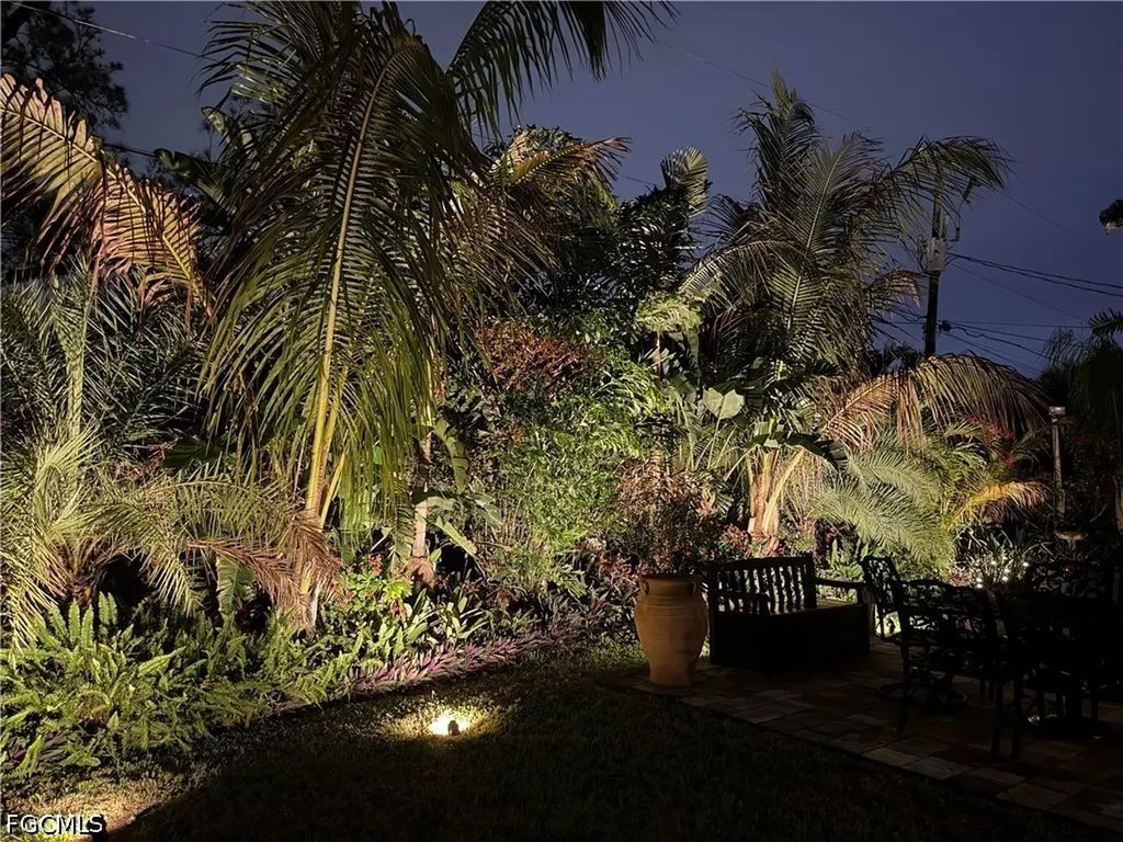 1405 SW 5th Place Cape Coral FL 33991