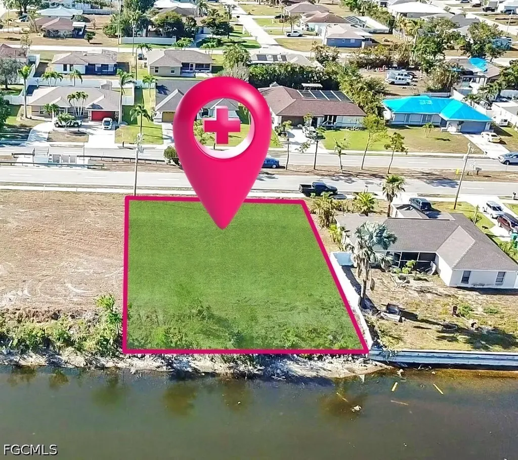 625 Gleason Parkway Cape Coral FL 33914