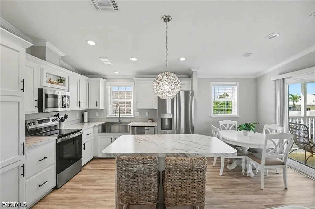 17770 Bryan Court Fort Myers Beach FL 33931