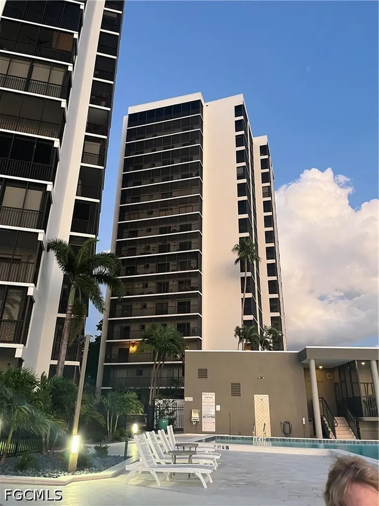 1920 Virginia Avenue SW Fort Myers FL 33901
