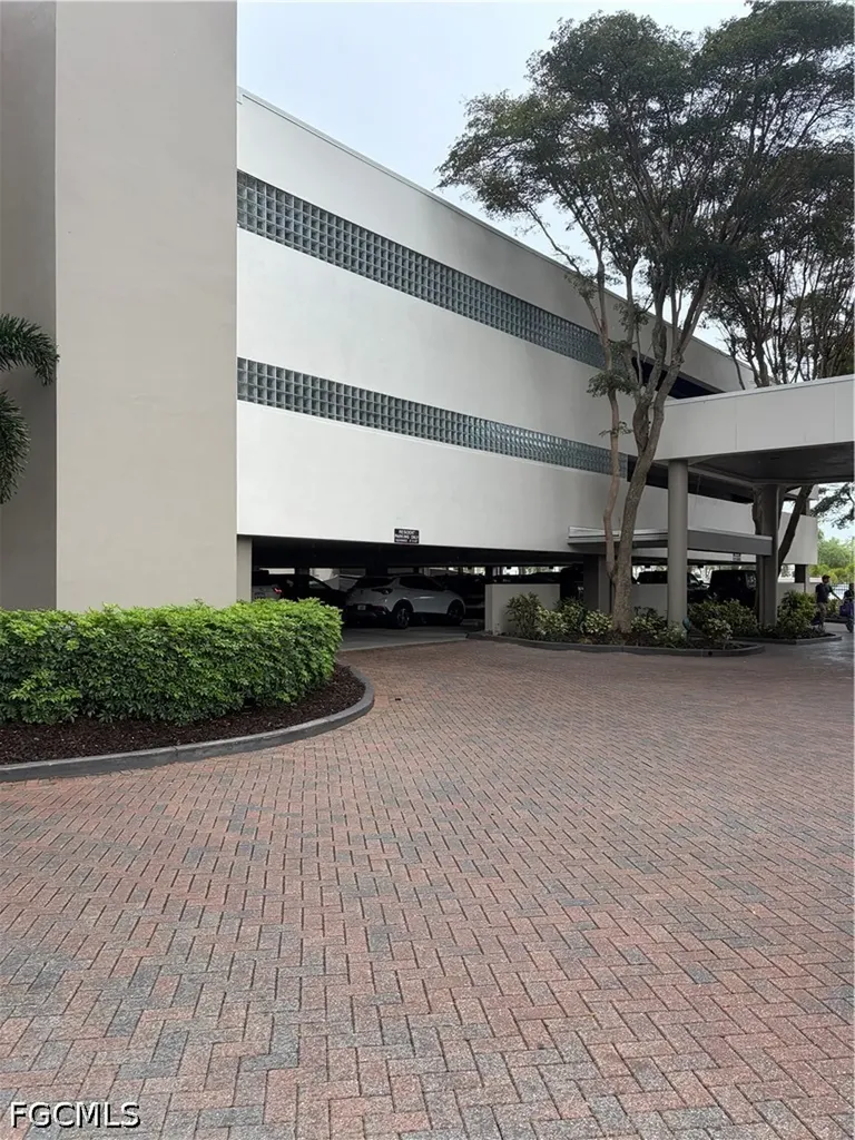 1920 Virginia Avenue SW Fort Myers FL 33901