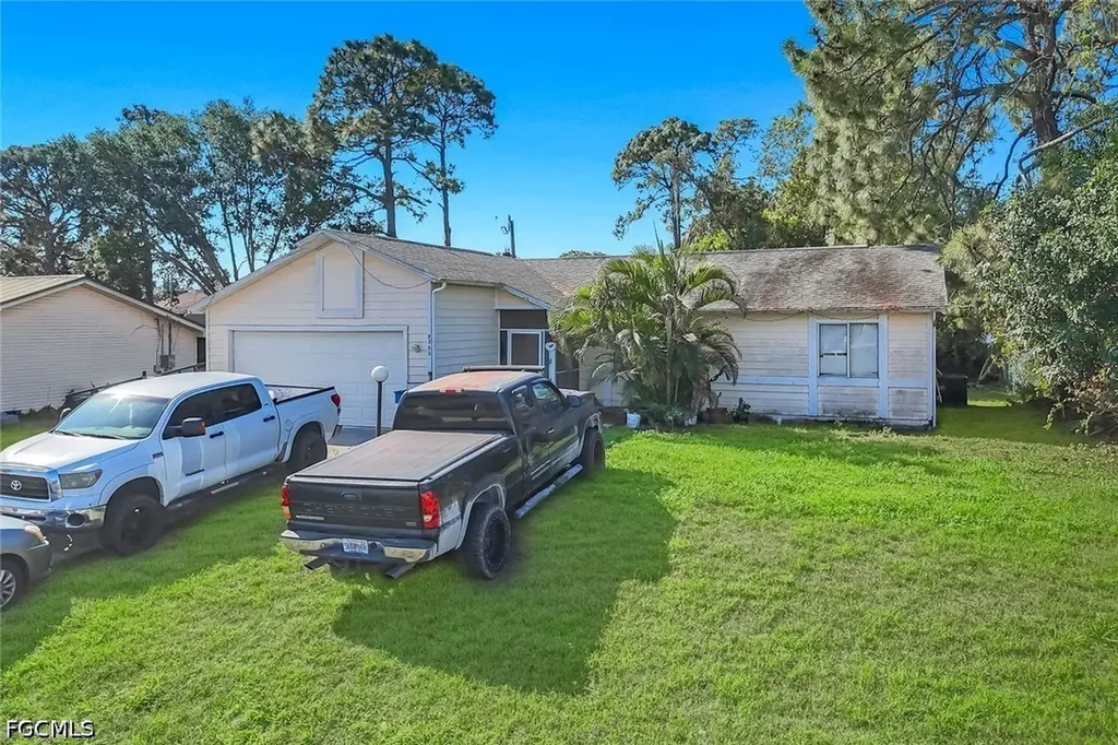 8362 Bamboo Road Fort Myers FL 33967
