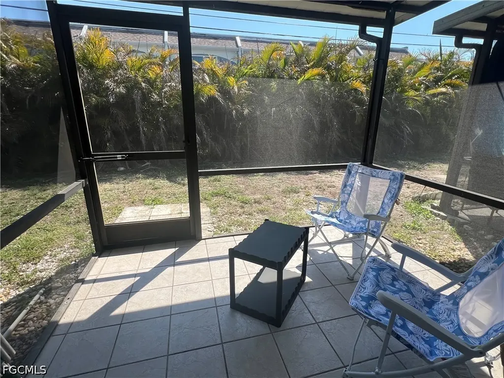 4513 SW 8th Court Cape Coral FL 33914
