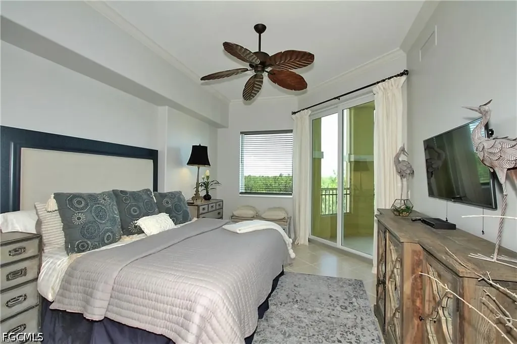 2738 Tiburon Boulevard E Naples FL 34109