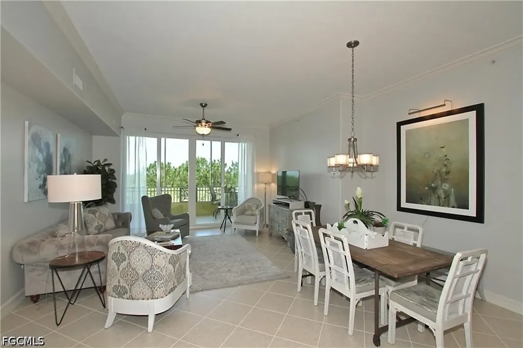 2738 Tiburon Boulevard E Naples FL 34109