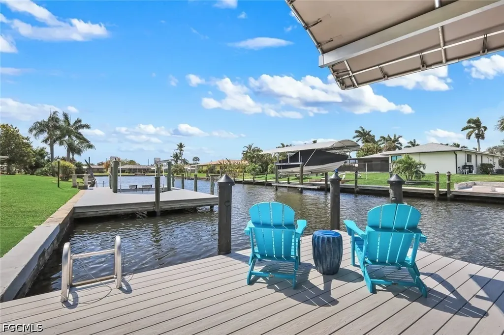 409 Tower Drive Cape Coral FL 33904