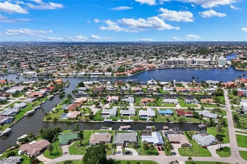 409 Tower Drive Cape Coral FL 33904