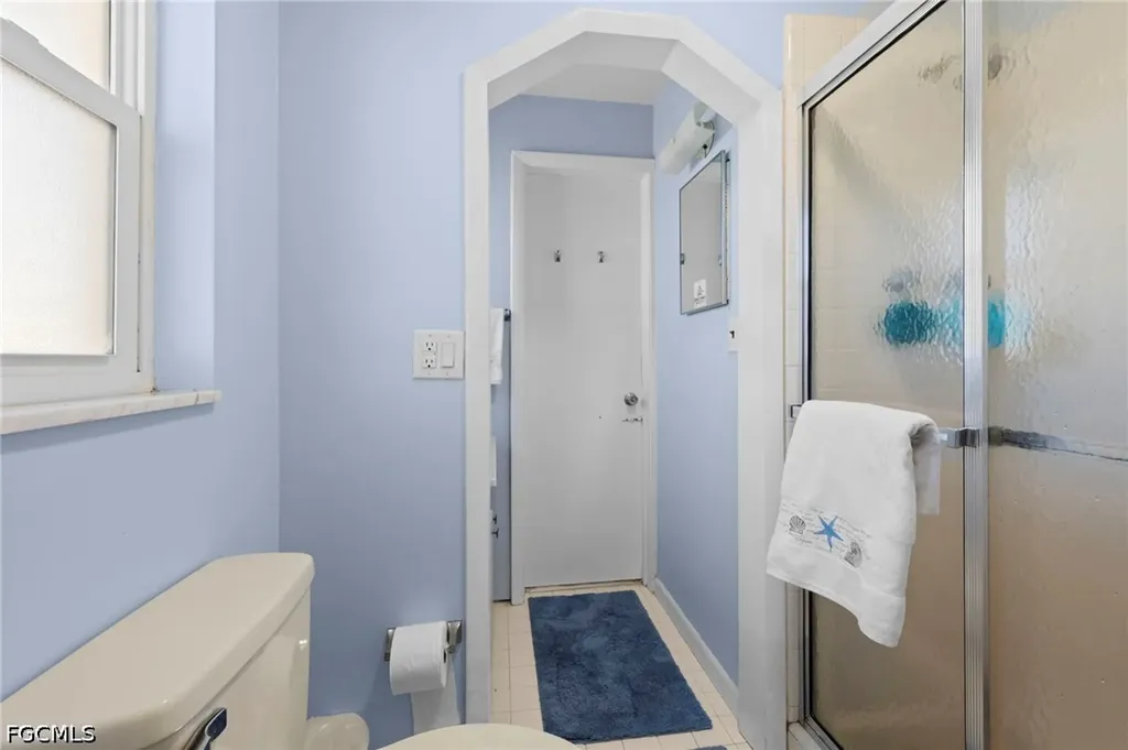 710 SE 43rd Street Cape Coral FL 33904
