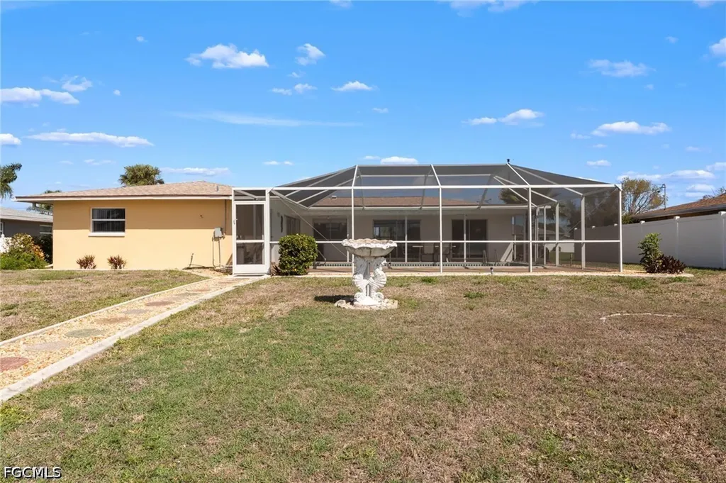 710 SE 43rd Street Cape Coral FL 33904