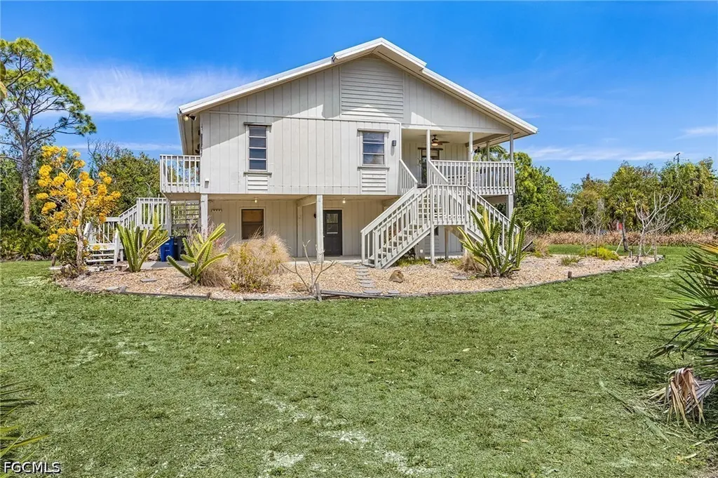 8677 Whispering Pines Drive St. James City FL 33956