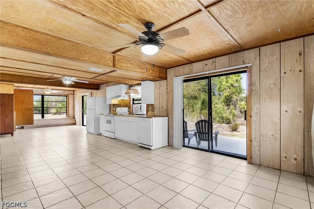8677 Whispering Pines Drive St. James City FL 33956