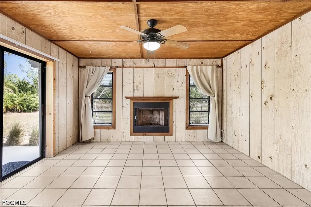 8677 Whispering Pines Drive St. James City FL 33956