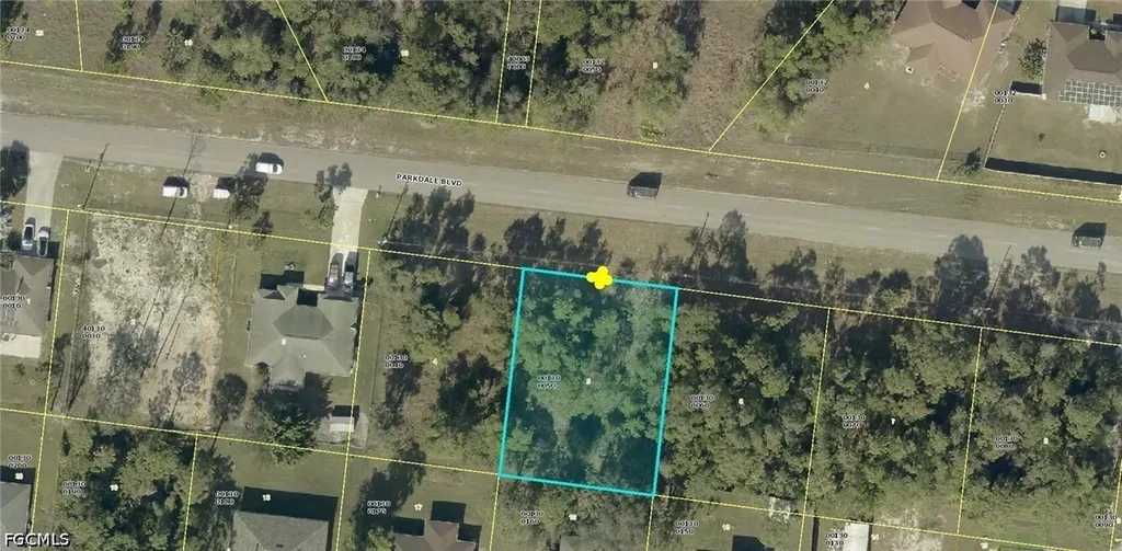 416 Parkdale Boulevard Lehigh Acres FL 33974