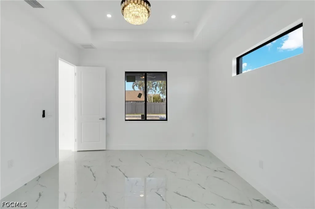 2 SE 20th Court Cape Coral FL 33990