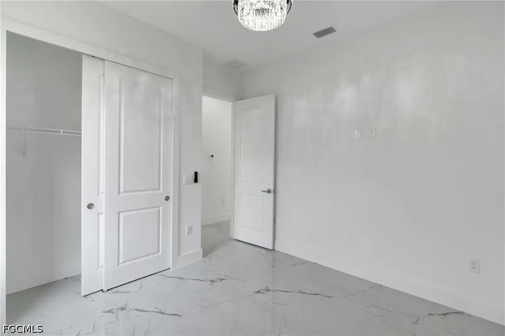 2 SE 20th Court Cape Coral FL 33990