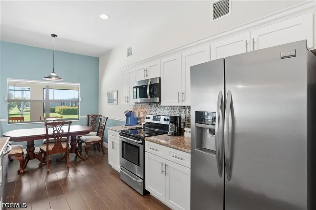 2714 SW 28th Avenue Cape Coral FL 33914